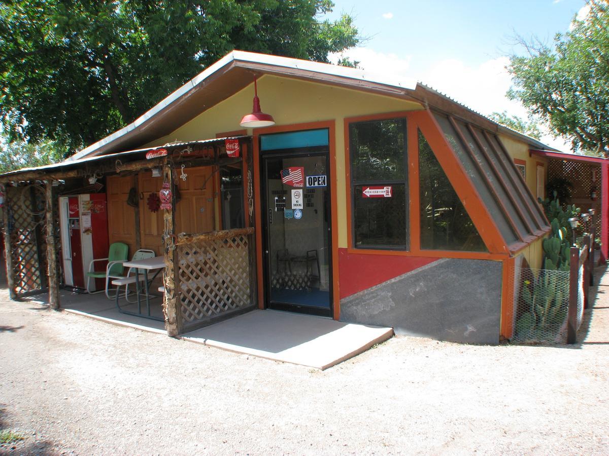 Mountain Valley Lodge Rodeo Exterior photo