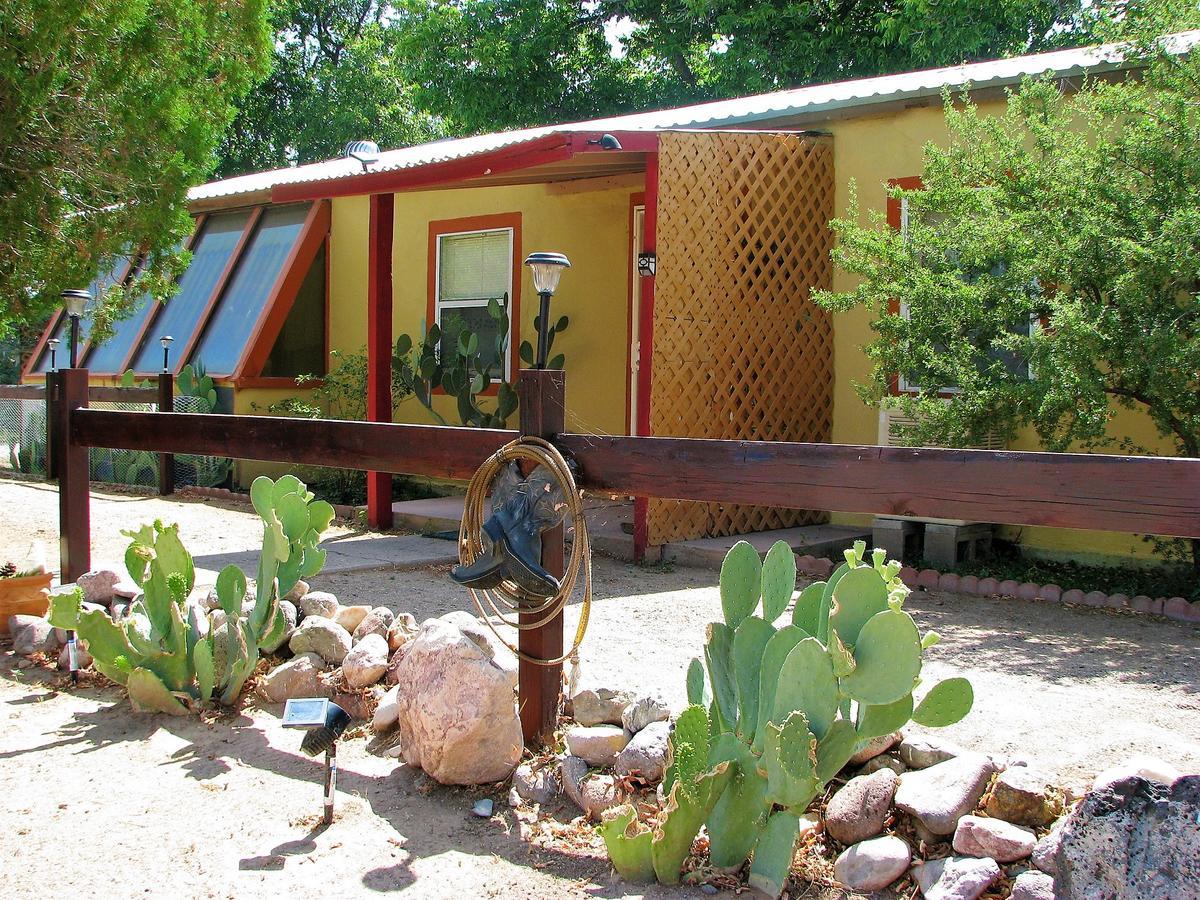 Mountain Valley Lodge Rodeo Exterior photo